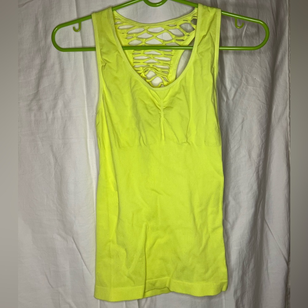 ⚡️Neon yellow activewear tank top⚡️